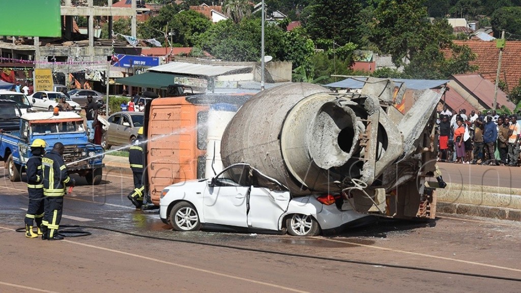 Cement mixer truck crashes driver to death on Entebbe road